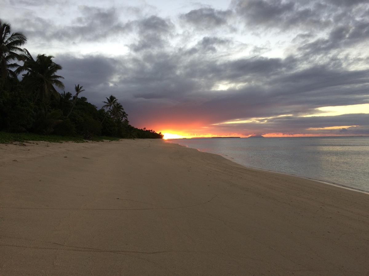 Serenity Beaches Resort Uoleva Island Bagian luar foto