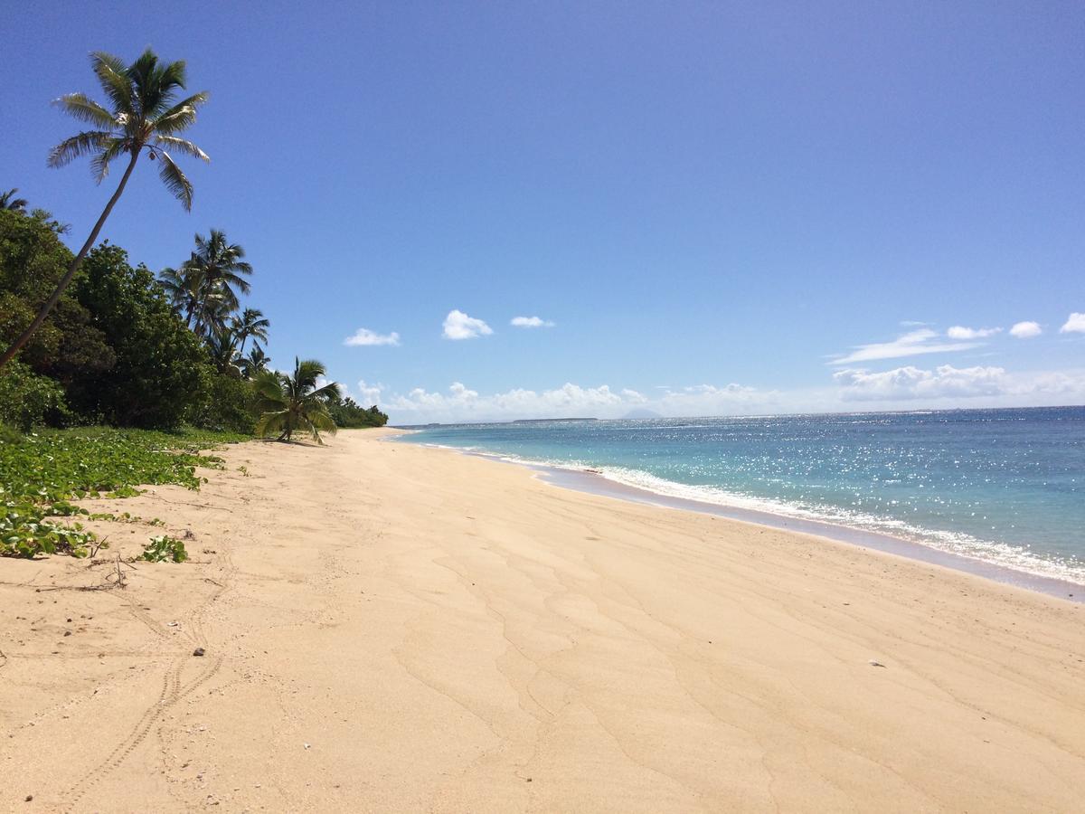 Serenity Beaches Resort Uoleva Island Bagian luar foto