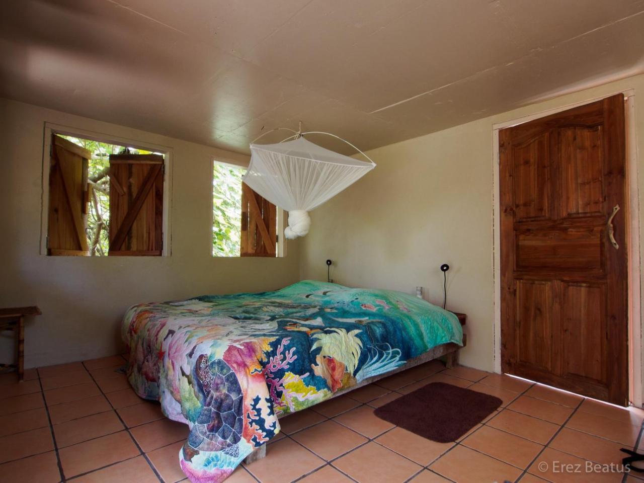 Serenity Beaches Resort Uoleva Island Bagian luar foto
