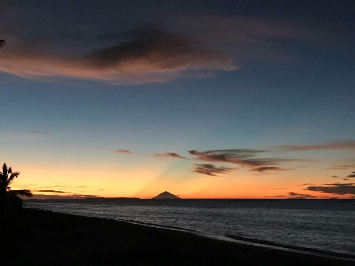 Serenity Beaches Resort Uoleva Island Bagian luar foto