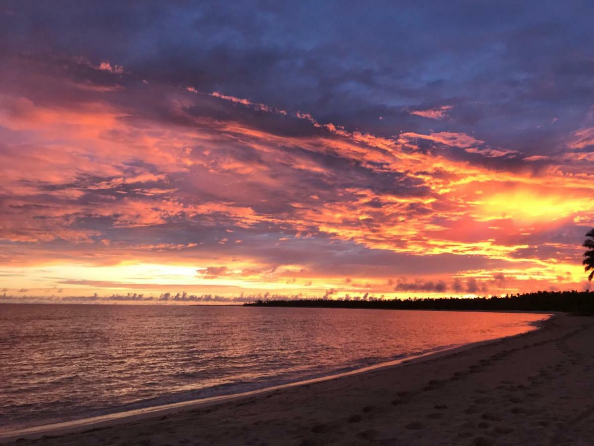 Serenity Beaches Resort Uoleva Island Bagian luar foto