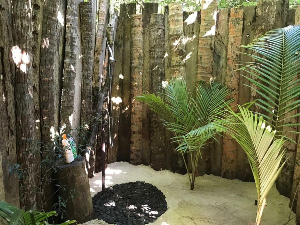 Serenity Beaches Resort Uoleva Island Bagian luar foto