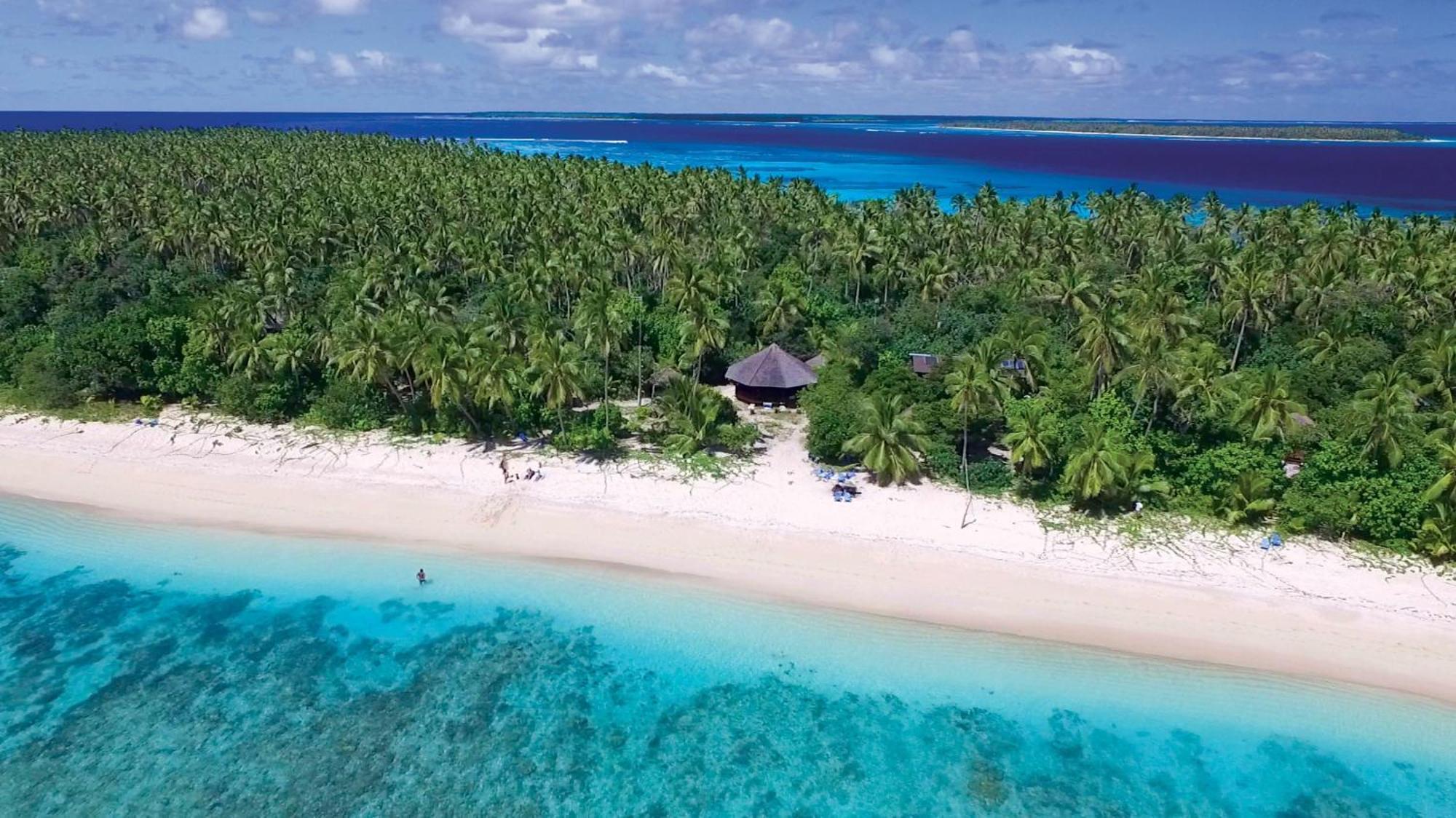 Serenity Beaches Resort Uoleva Island Bagian luar foto